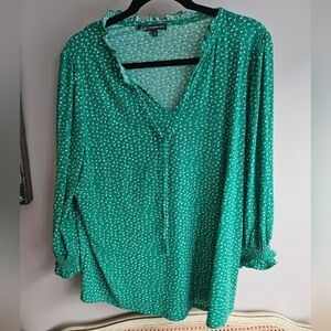 Adrianna Papell Green Ruffled Women's Top - 1x